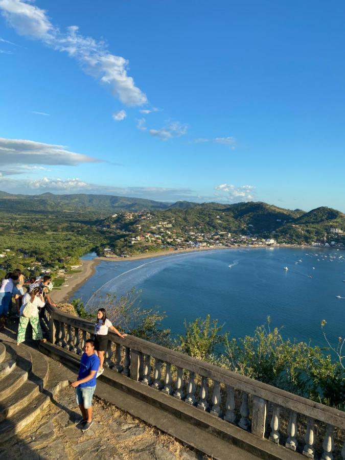 Looking Good Surf House San Juan Del Sur Ξενοδοχείο Εξωτερικό φωτογραφία